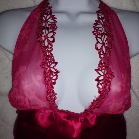 NEW VICTORIA SECRETS CUTE SEXY RED WRAP BOW SMALL - Picture 4 of 8